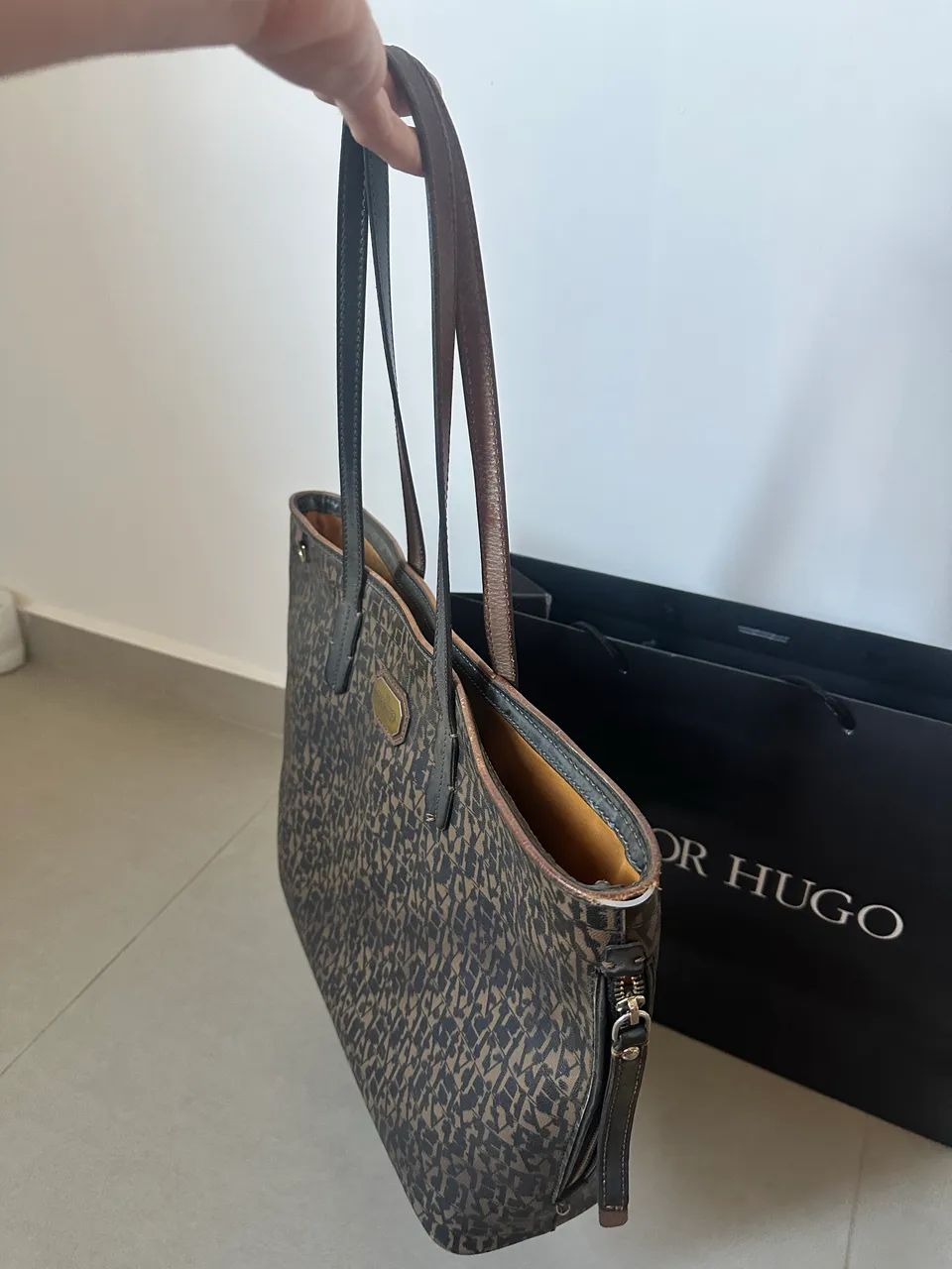 Bolsa Vítor Hugo  - Foto 2