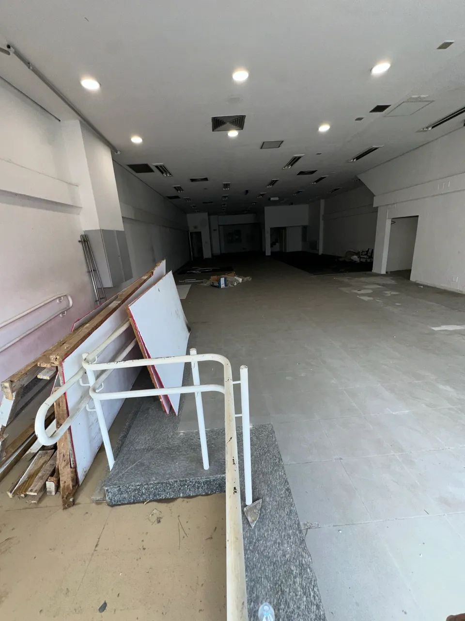 ALUGUEL COMERCIAL - IMPERDÍVEL  - Foto 4