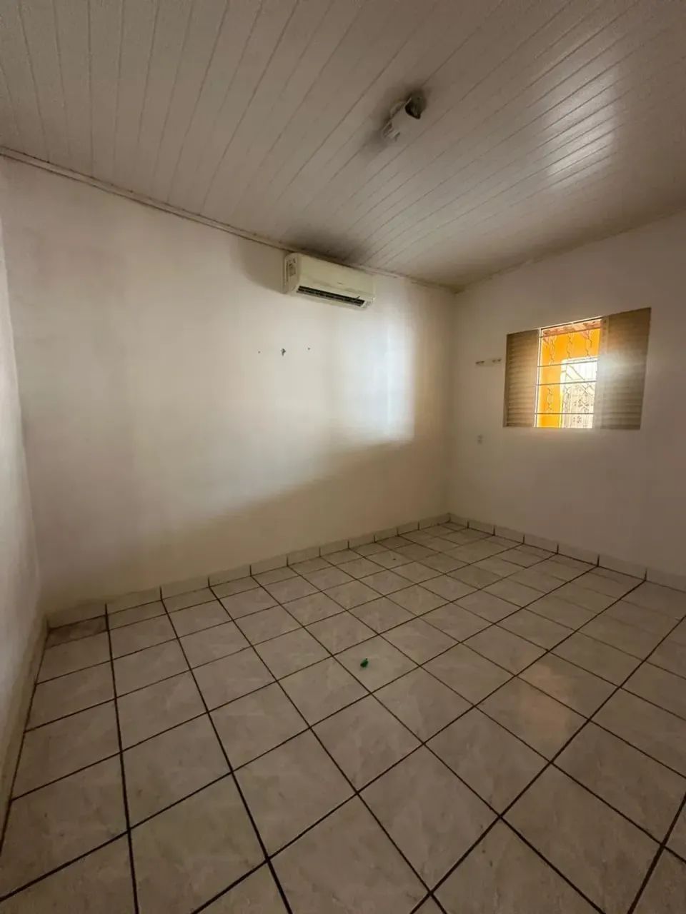 CASA À VENDA  BAIRRO JARDIM DOS IPÊS - Foto 3