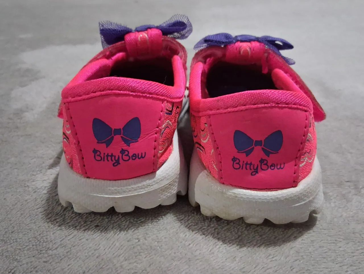 Lindos tênis estilo Mary Jane da Skechers - TAM 21 - Foto 3