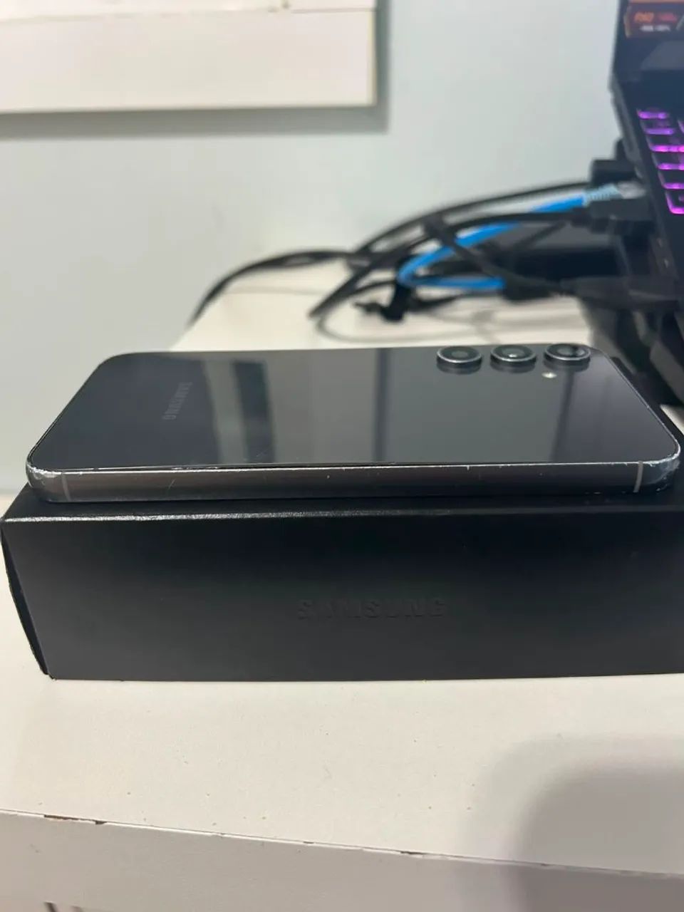 Samsung S23F - Foto 2