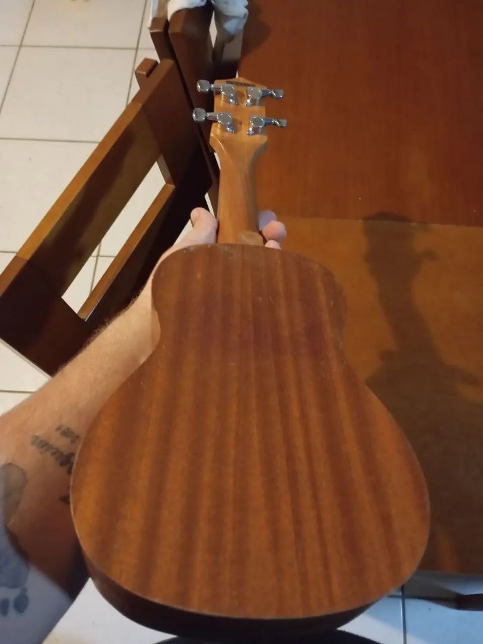 Vendo ukulele em bom estado