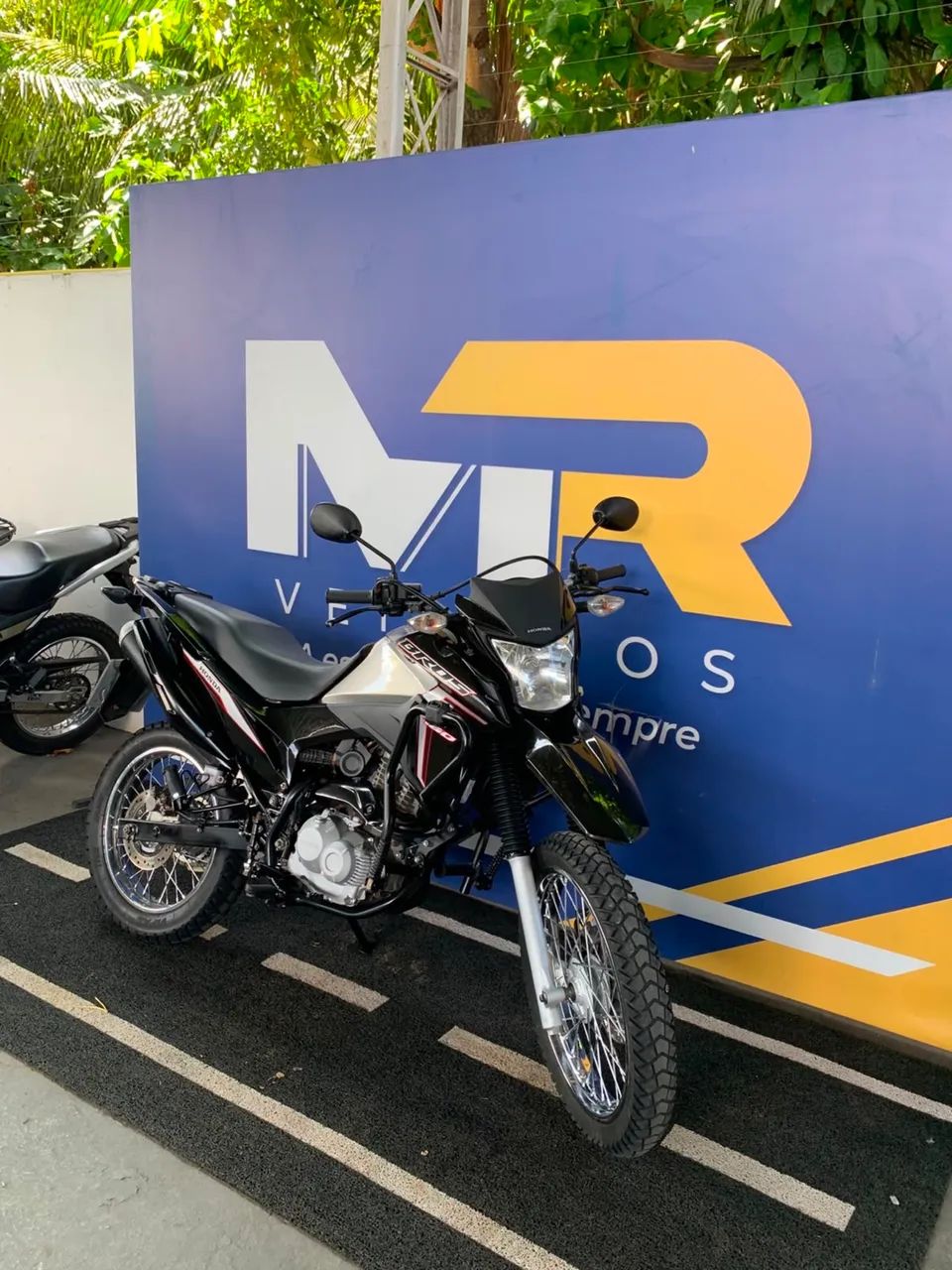 Honda bros 2022 160 (@Mrveiculos)