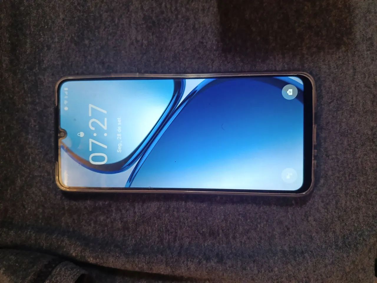 Realme 60x 128 gb 4 GB de ram 