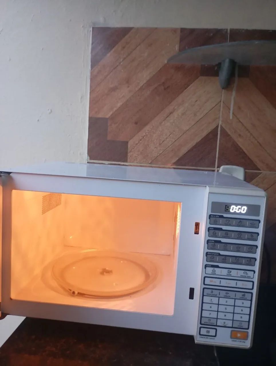 Microondas 25 litros mídia top - Foto 3