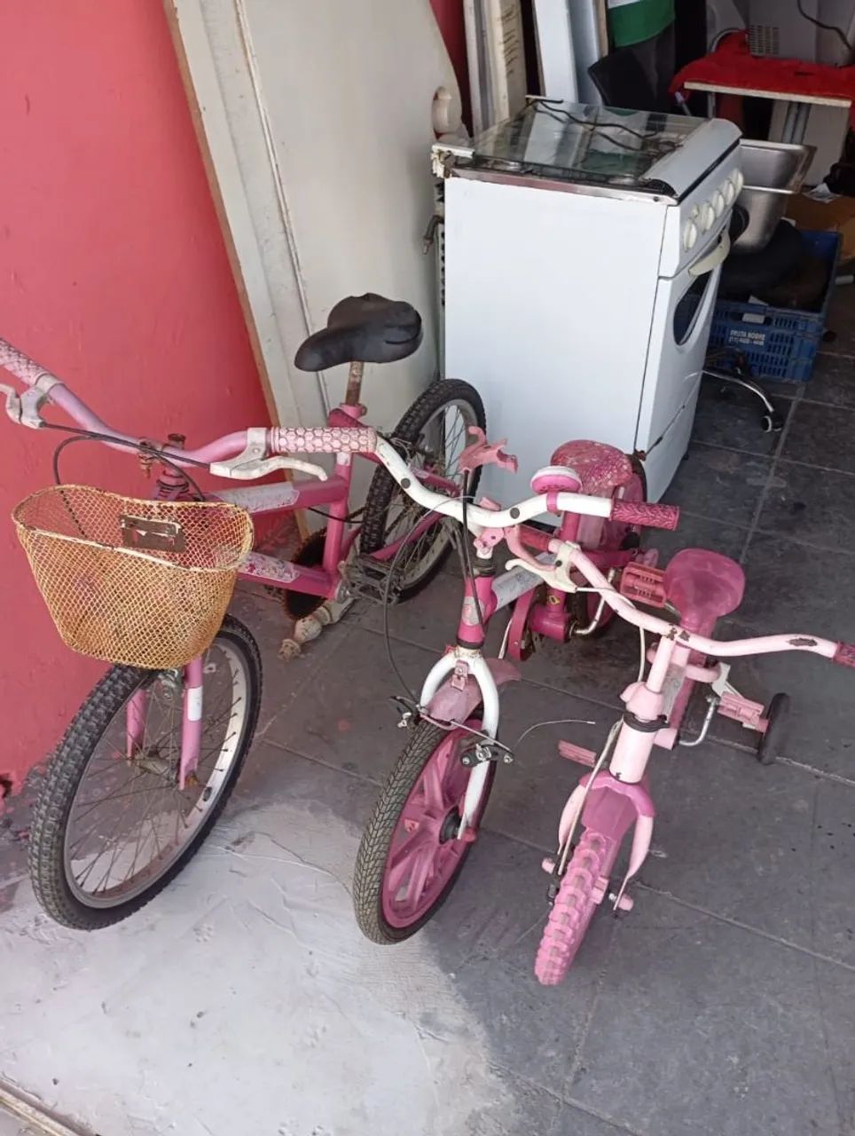 3 bicicletas precisa de alguns reparos 