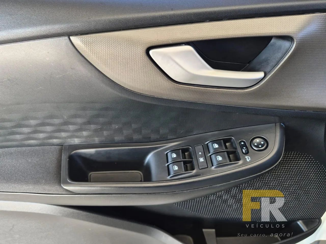 Fiat Fastback Audace 1.0 200 T. Flex AUT 2023 - Foto 4