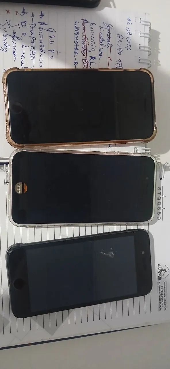 Iphone 8 e iphone SE leia a descrição 