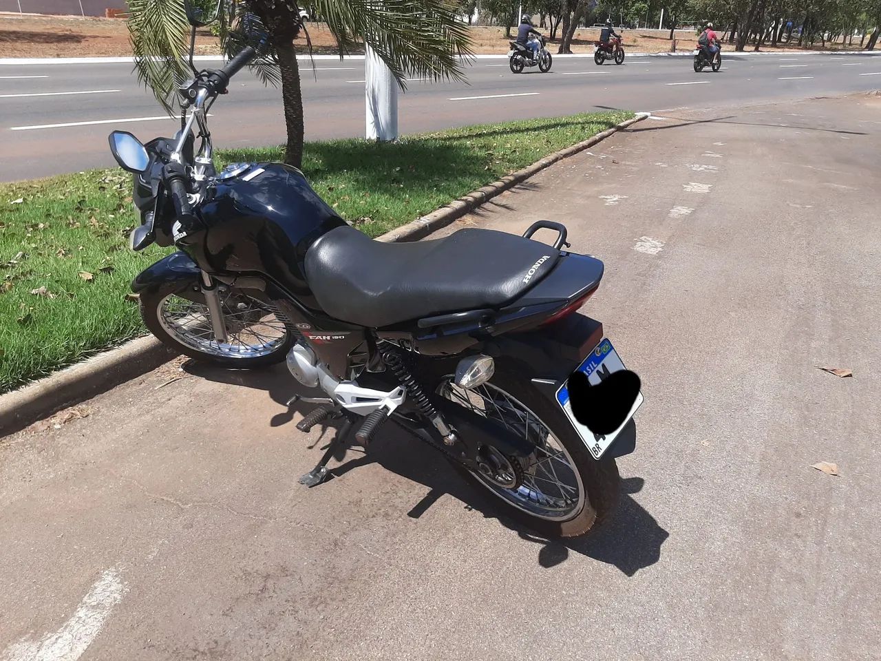 Vendo moto fan150 2014 completa  - Foto 3