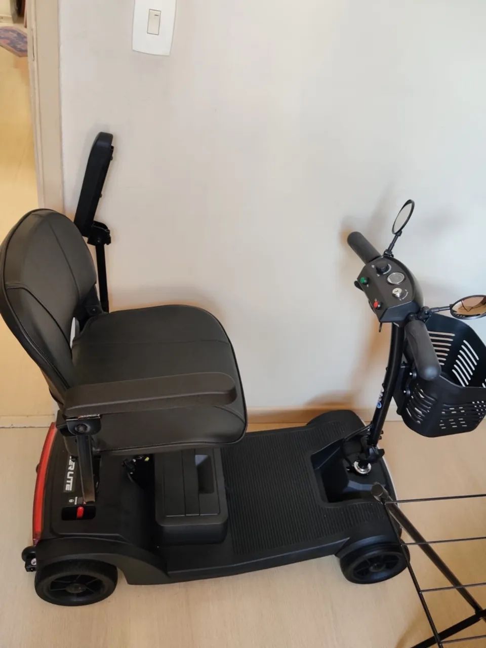 SCOOTER ELÉTRICA DE MOBILIDADE - Foto 3