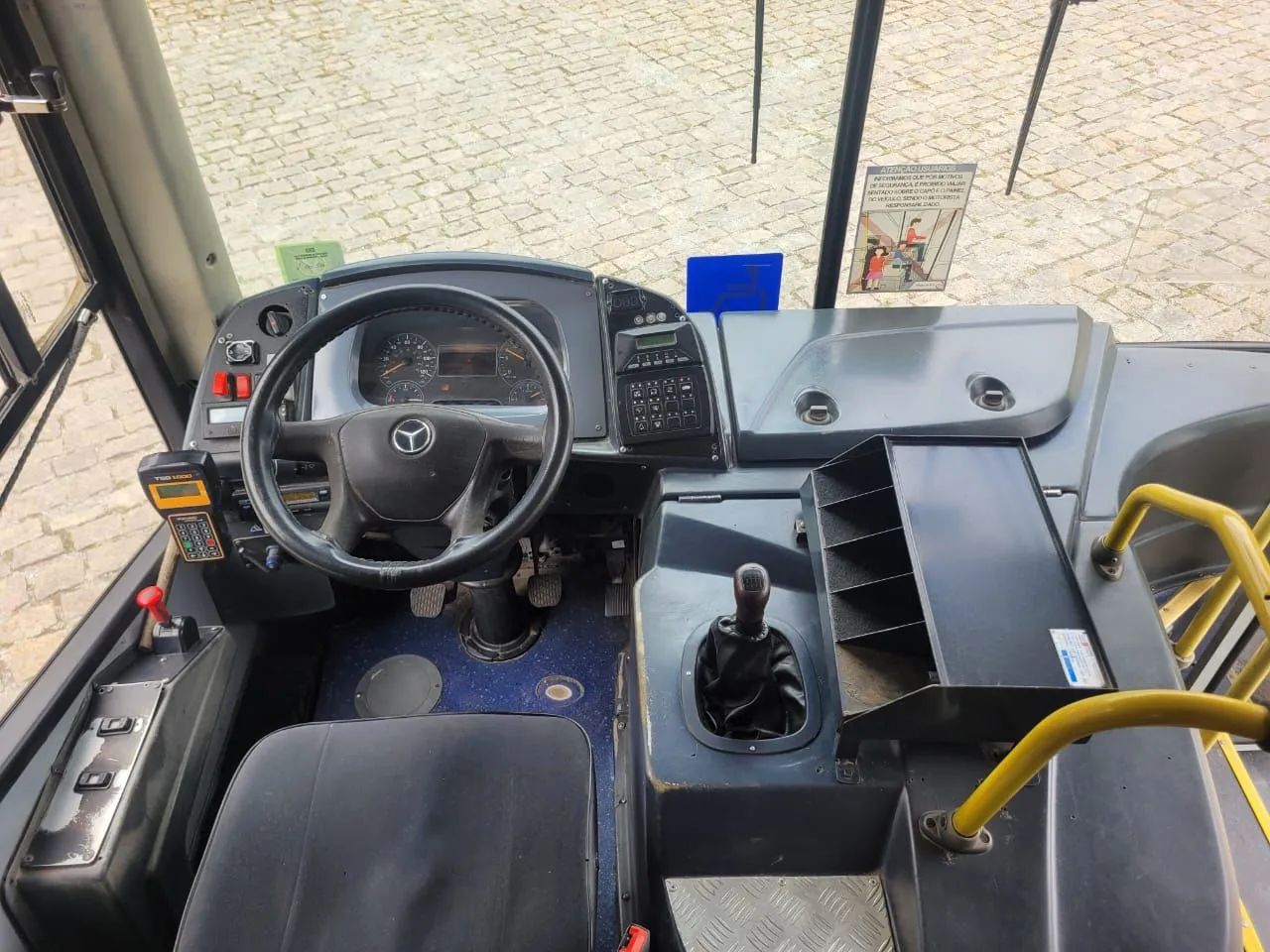 Ônibus Mercedes Benz OF 1721 - Bluetec V - 2013/2014 - Foto 7