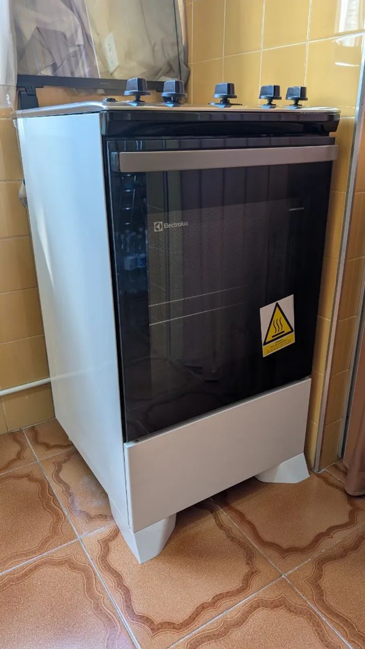 Fogão a gás da marca Electrolux