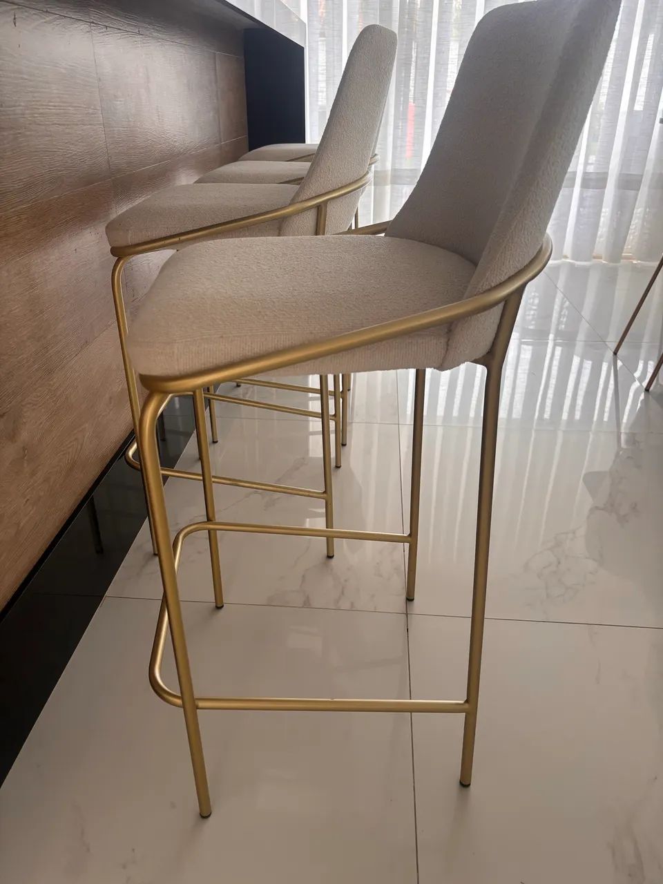 VENDE-SE BANQUETAS  - Foto 2