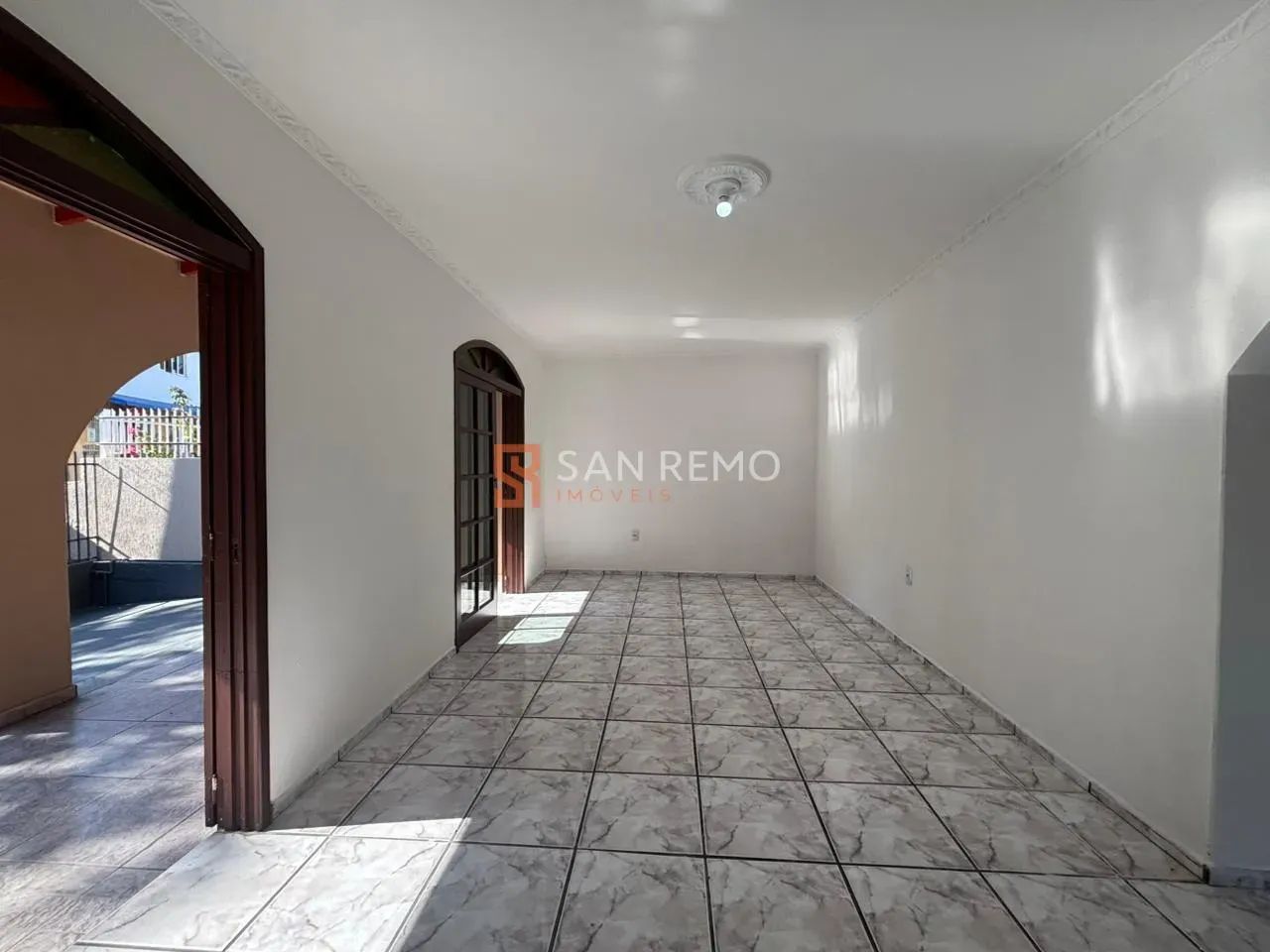 Trindade | Casa 3 quartos, sendo 1 suite - Foto 2