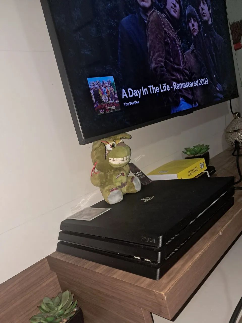 Ps4 pro (aceito xbox serie s) - Foto 2