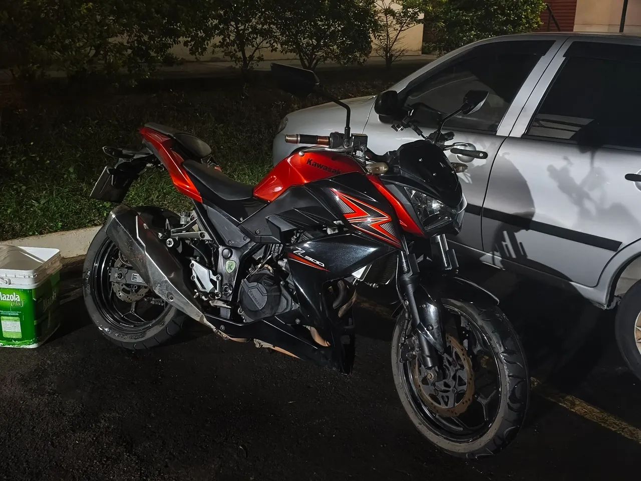 Z300 bem cuidada - Foto 3