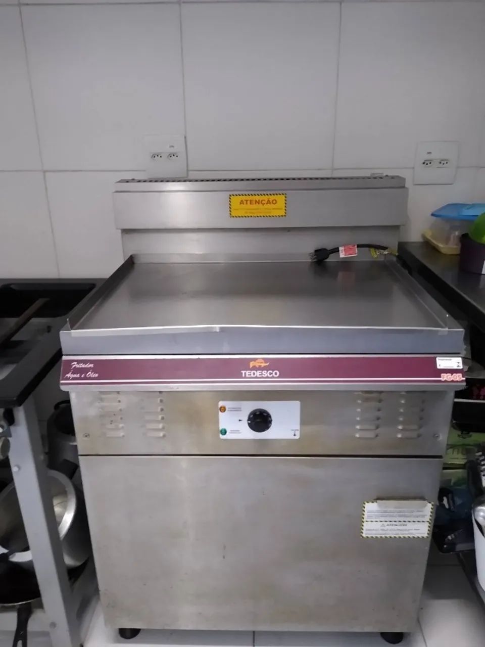 Fritadeira a gás profissional