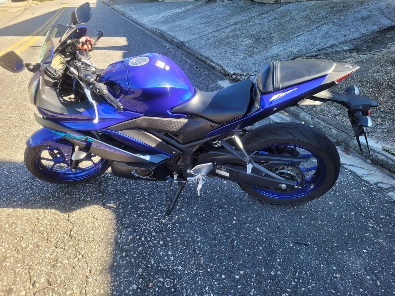 R3 