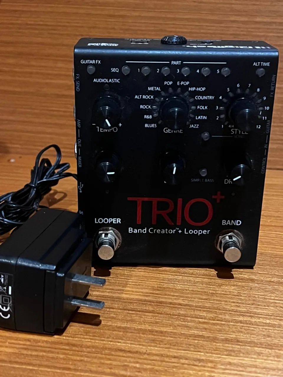 Pedal DigiTech TRIO+ Band Creator + Looper Guitarra + Fonte