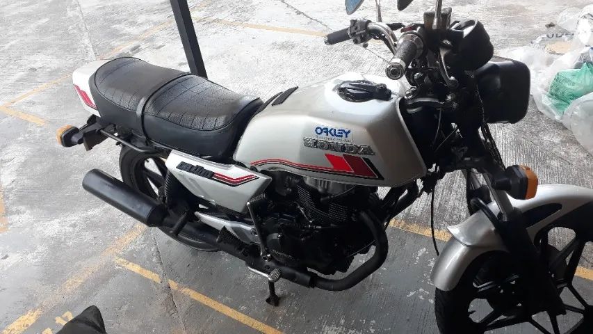 400 CB 81 - Foto 5