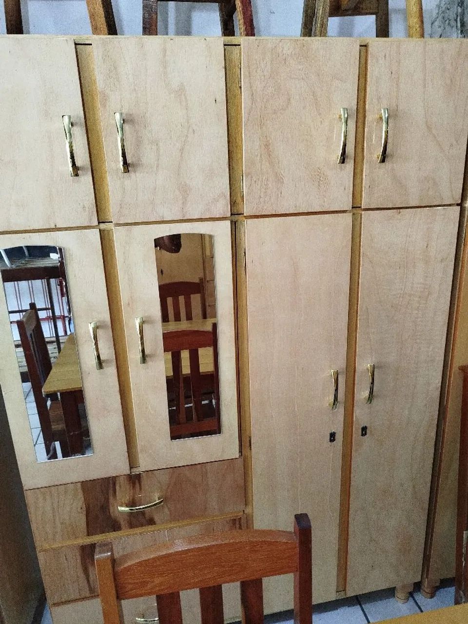 Guarda-roupa 4 portas - Foto 2