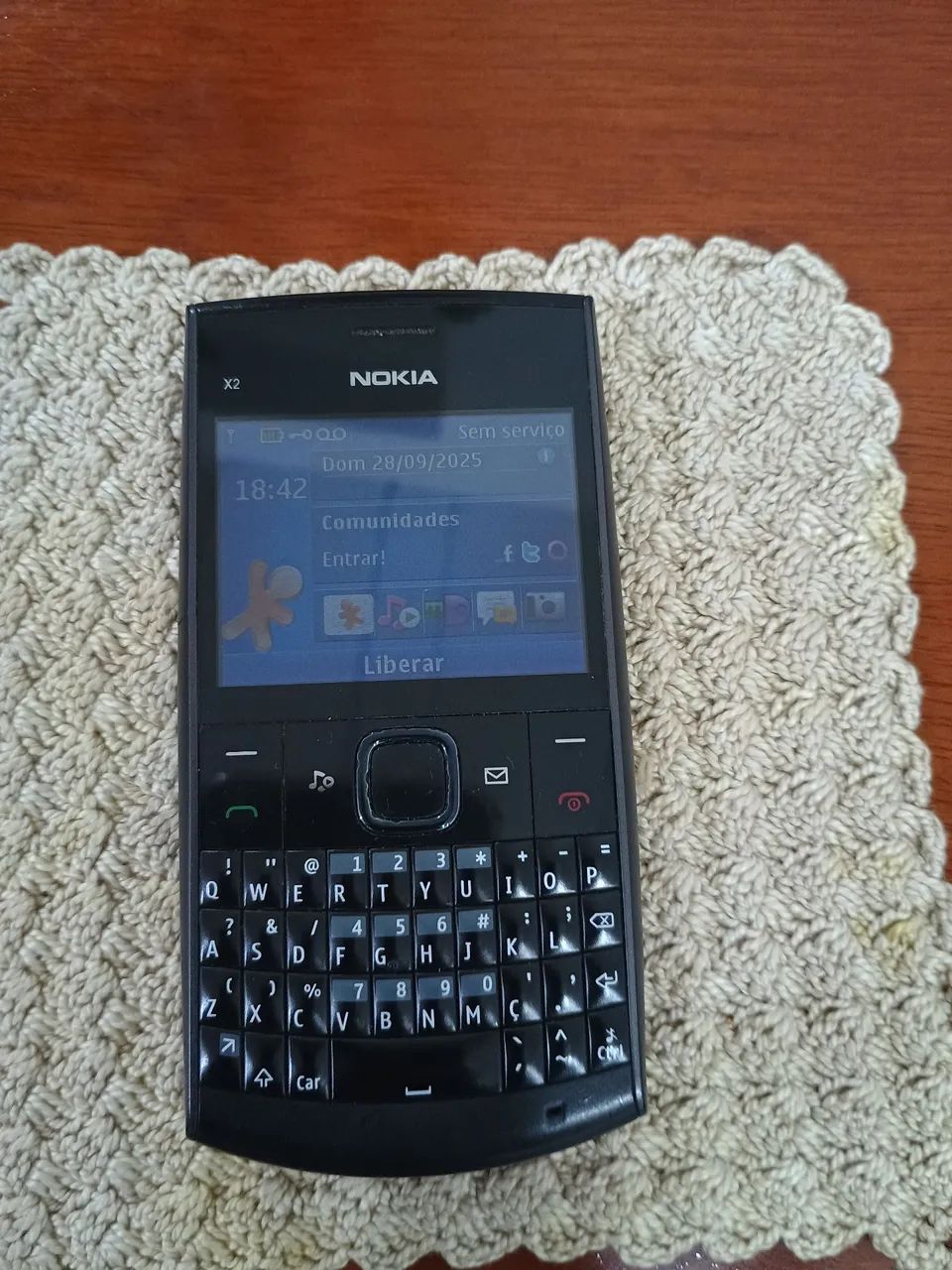 Celular Nokia antigo.
