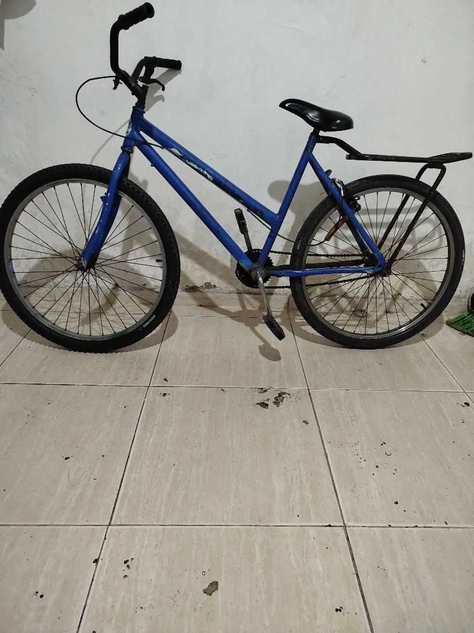 Bicicleta em perfeito estado e pronta para andar