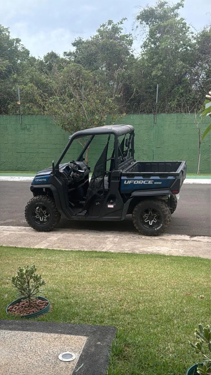 UTV UFORCE 1000  4x4 