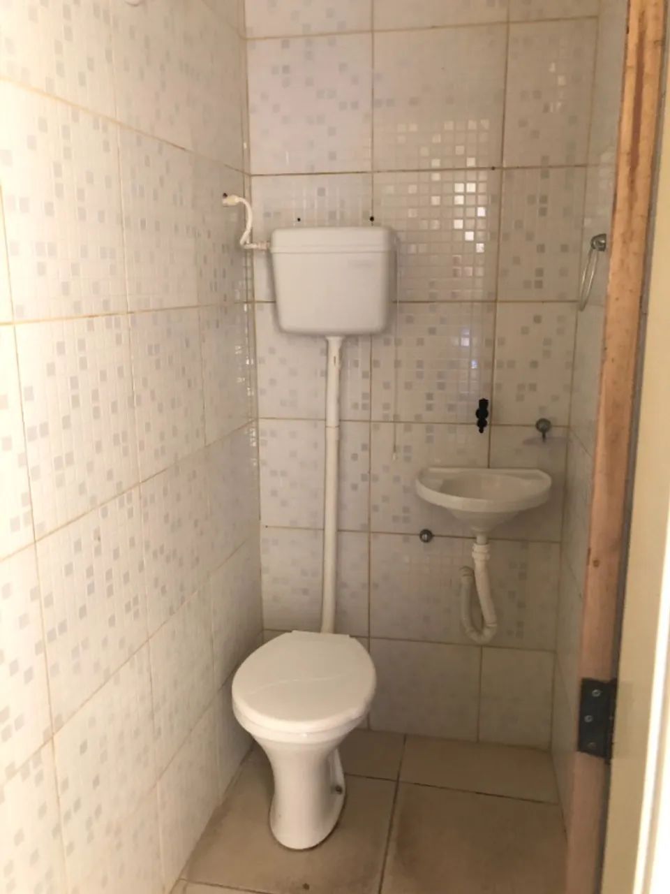 Alugo um Ponto Comercial em Itapoan - Foto 4