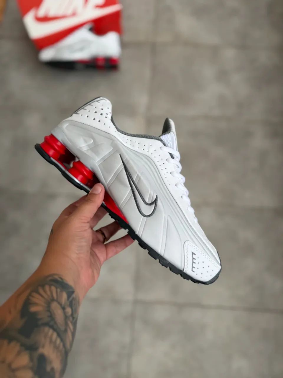 Nike Shox R4 4 Molas Prata/Vermelho Importado Masculino