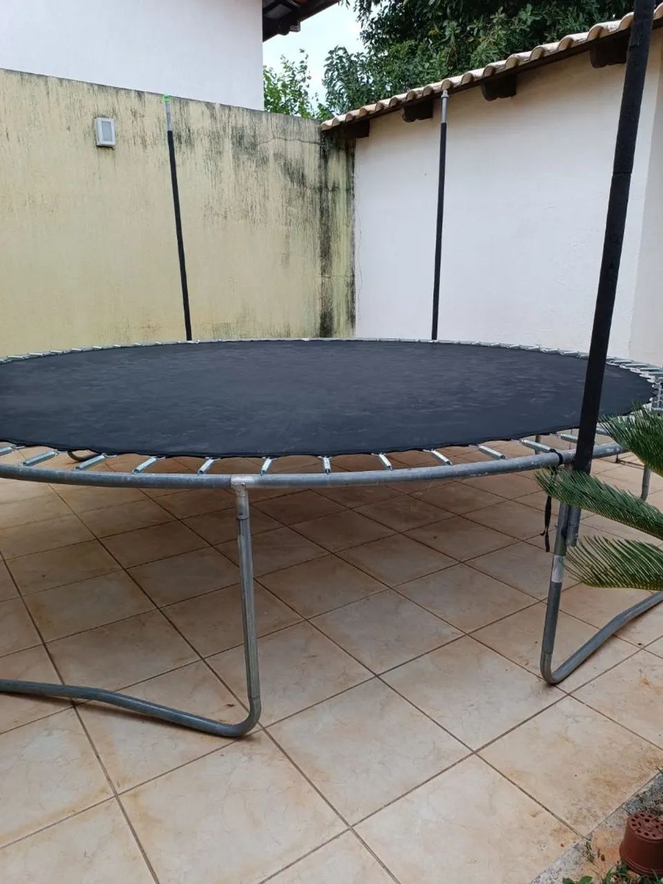 Cama elástica grande único dono. - Foto 4