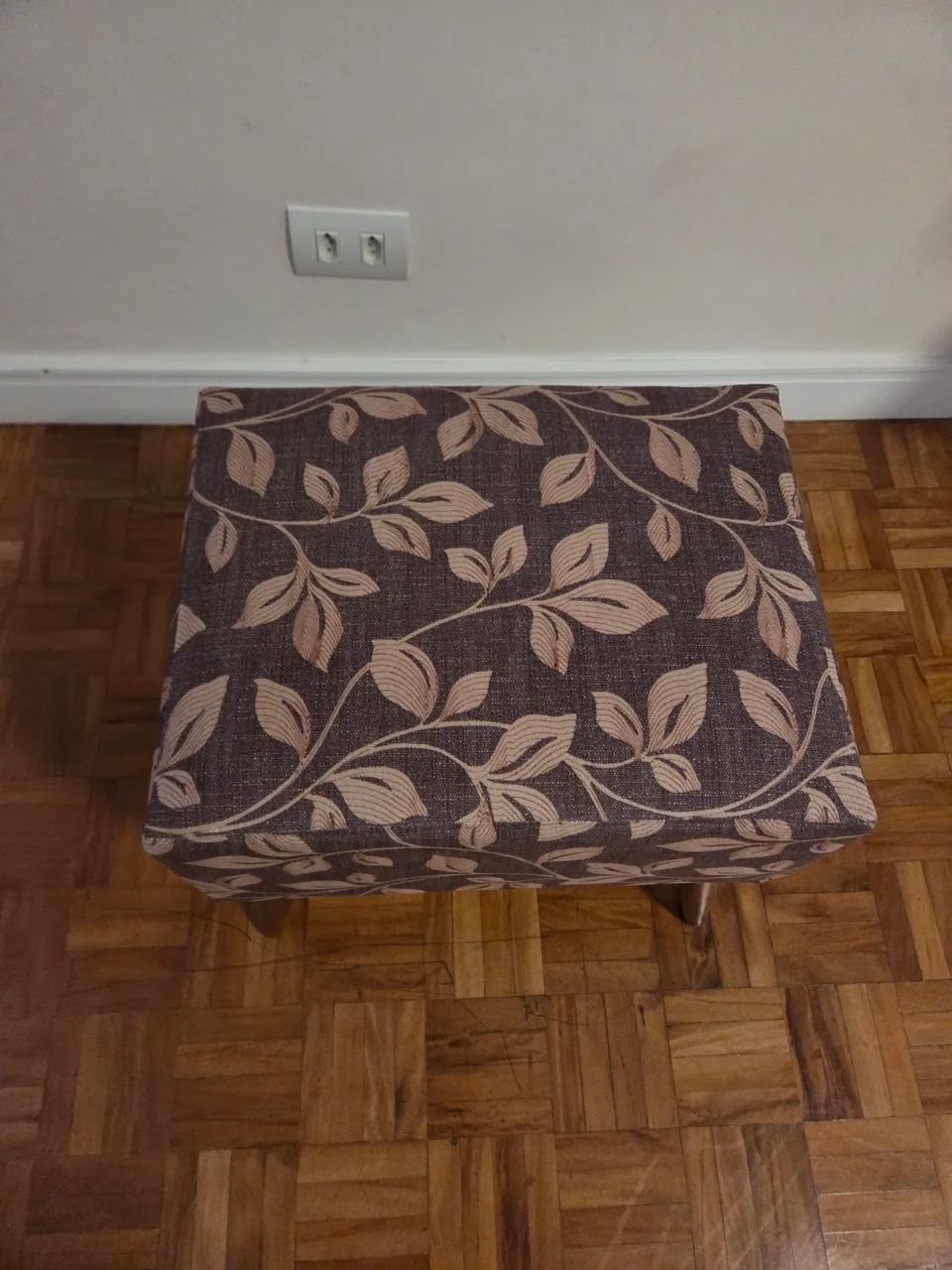 Kit com 04 banquetas - Foto 4