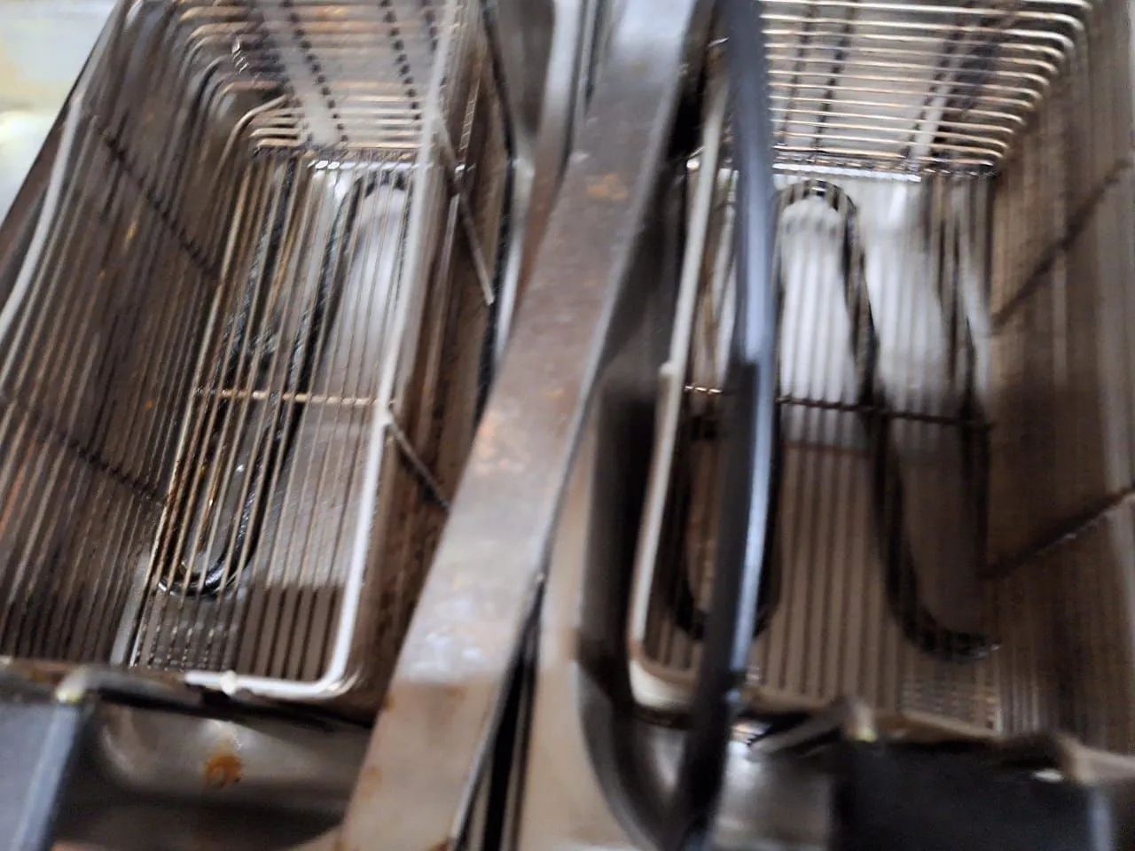 Vende-se fritadeira elétrica  - Foto 2