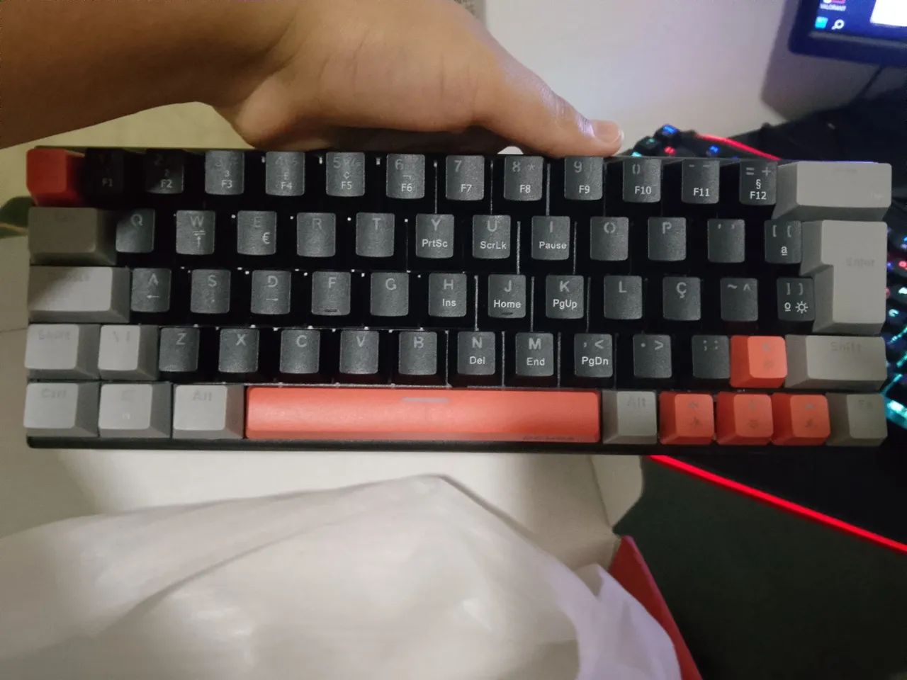 Teclado mecânico gamer