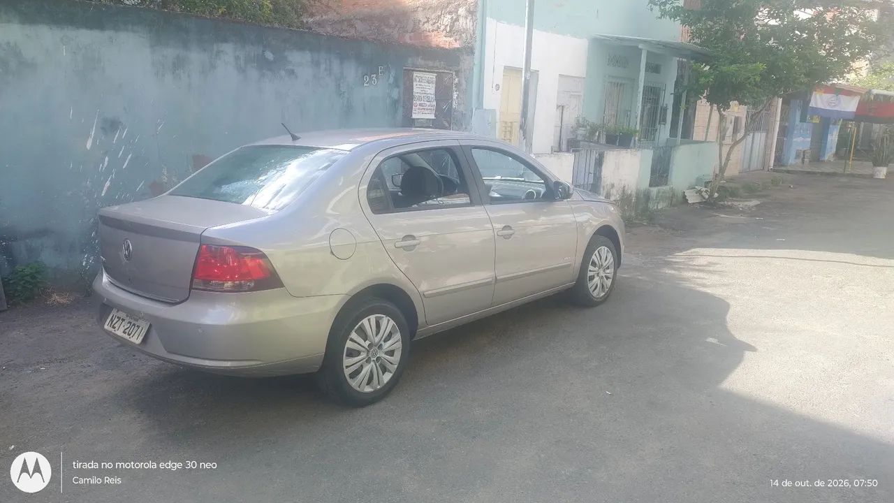 Volkswagen Voyage 1.0/1.0 CITY MI TOTAL FLEX 8V 4P 2013