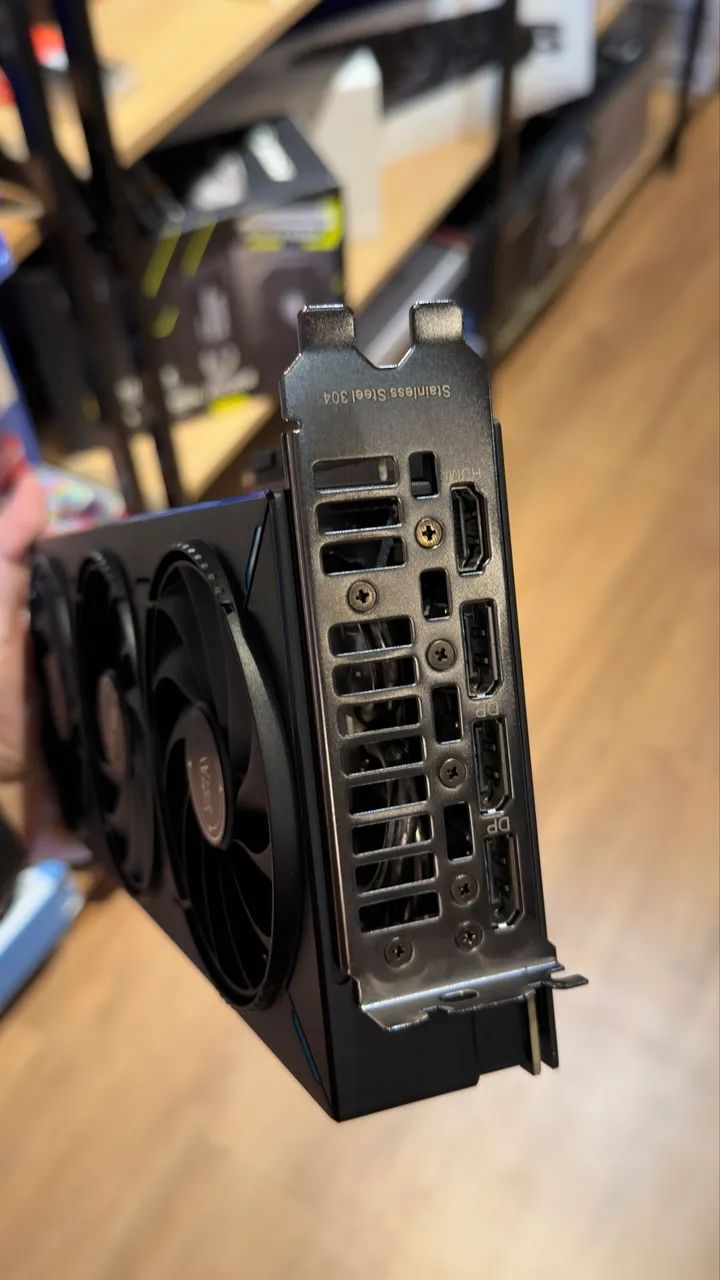 RTX 5070 12gb ASUS  - Foto 5