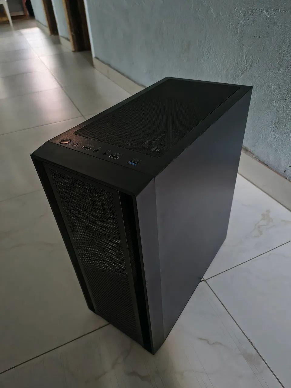 Gabinete aigo DK353 mini mid-tower - Foto 2