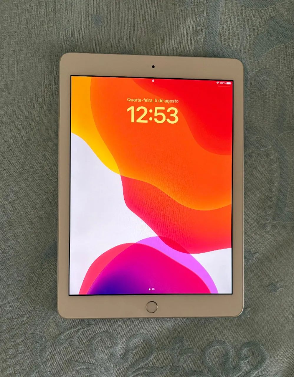 iPad de 5ª geração (lançado em 2017) com 32GB tela Retina de 9,7 polegadas. - Foto 2