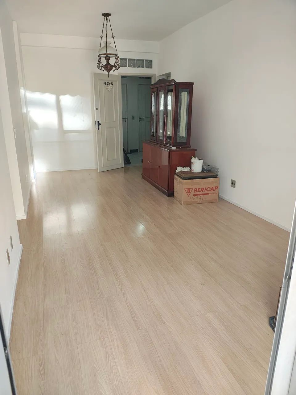 Excelente Apartamento de 02 Quartos, 2 VARANDAS e 1 vaga. - Foto 2