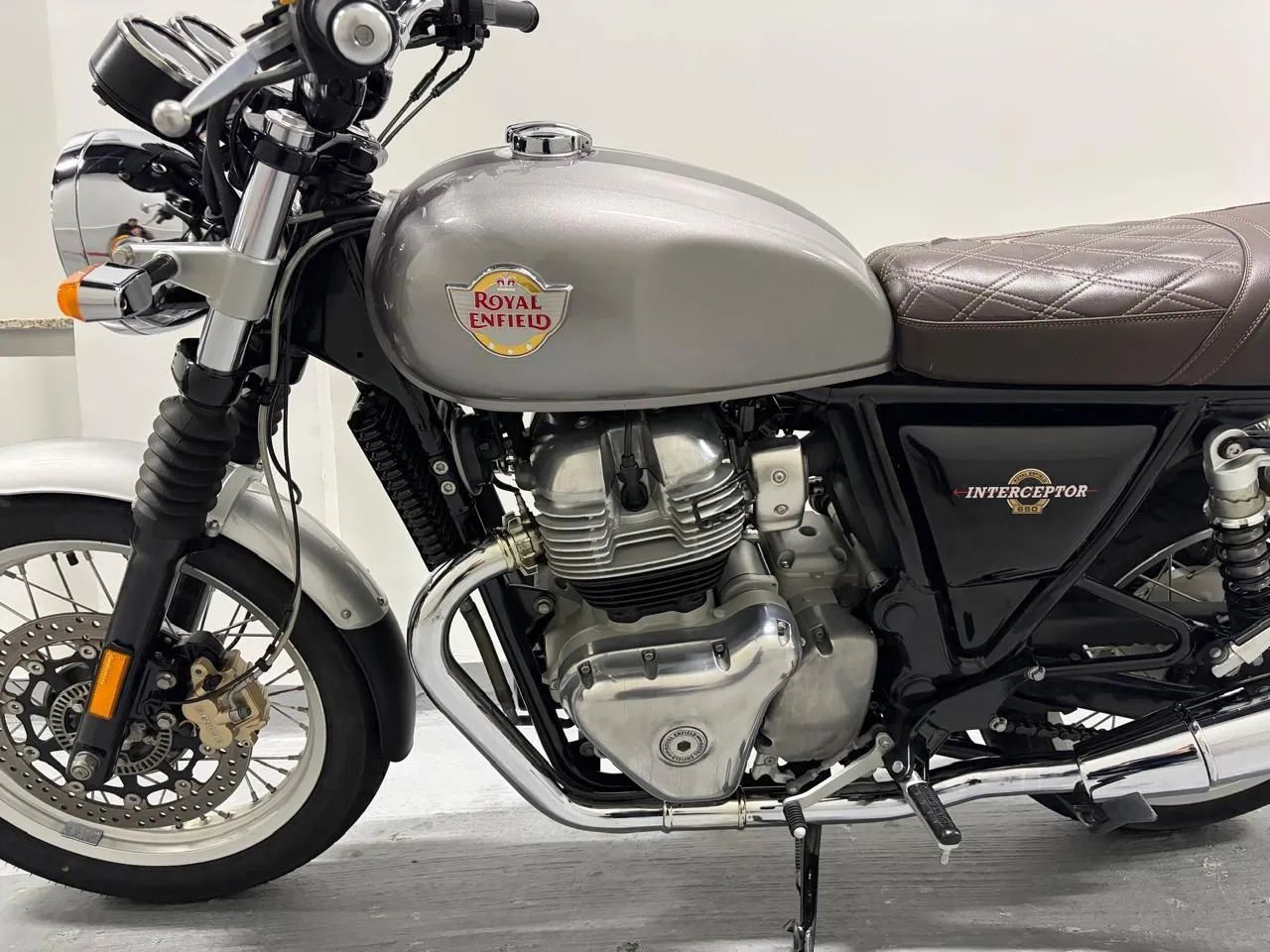 Royal Enfield Interceptor 650 - Foto 3