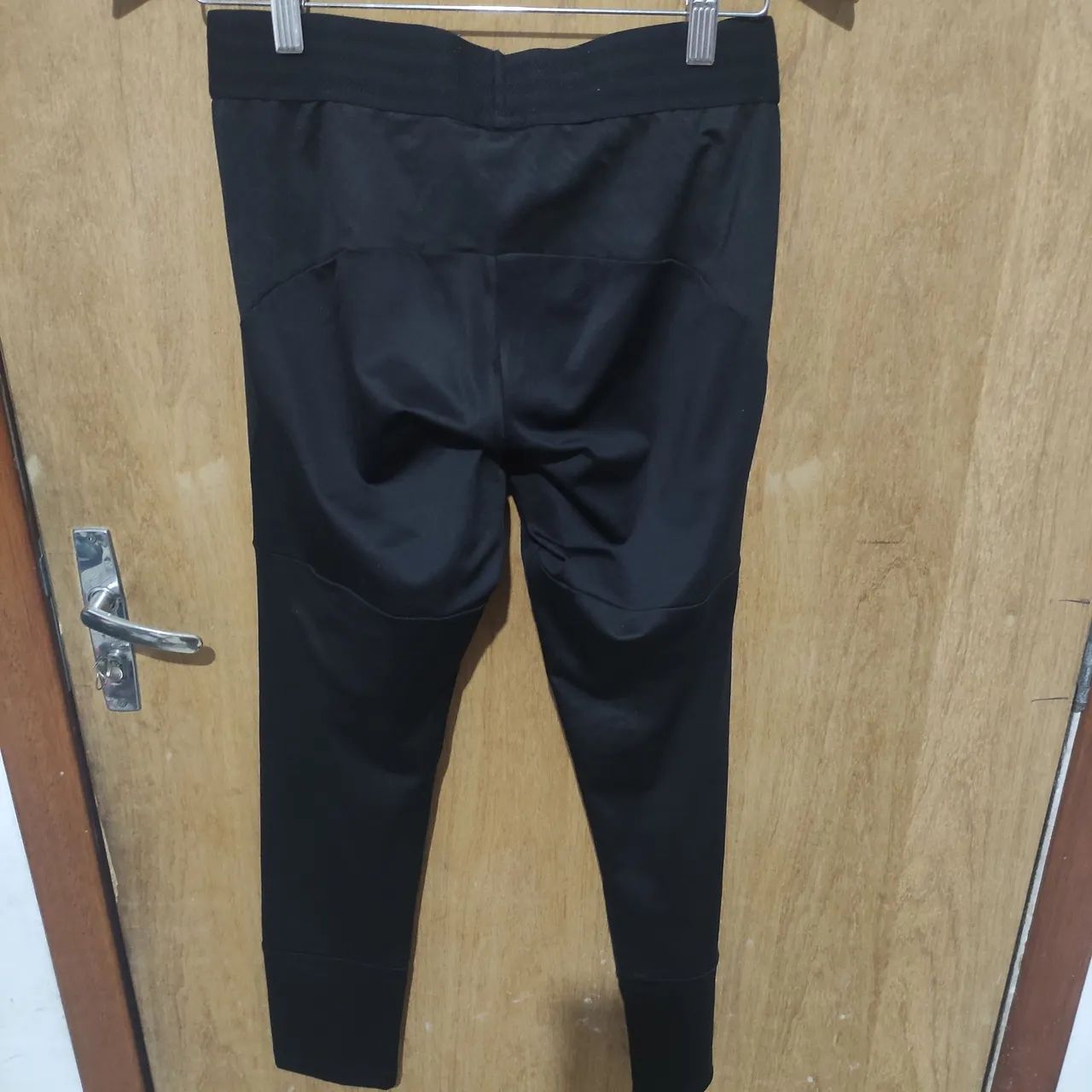 Calça legging feminina Adidas tam M - Foto 4