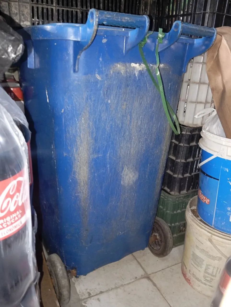 trash container