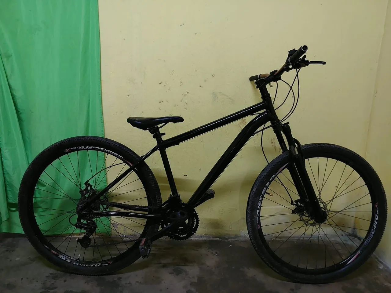 Bike em ótimo estado, bem conservada e pronta para usar!