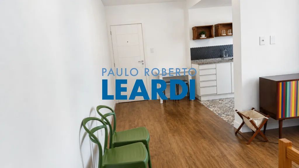 APARTAMENTO - CENTRO - SC