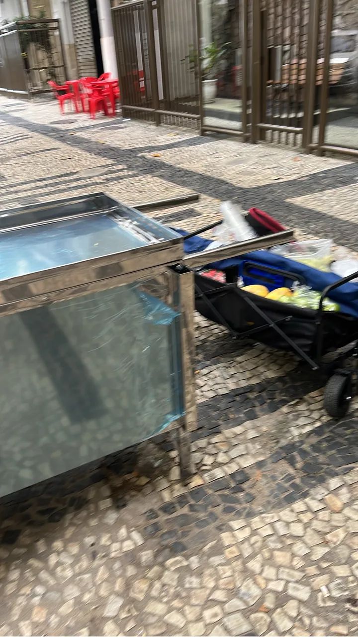 Vendo carrinho de ambulante com sombrero  - Foto 4