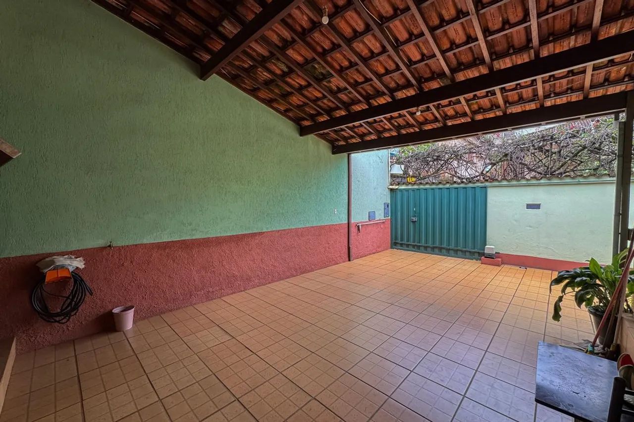 Casa à Venda - Pompéia, 3 Quartos, 220 m2 - Foto 4
