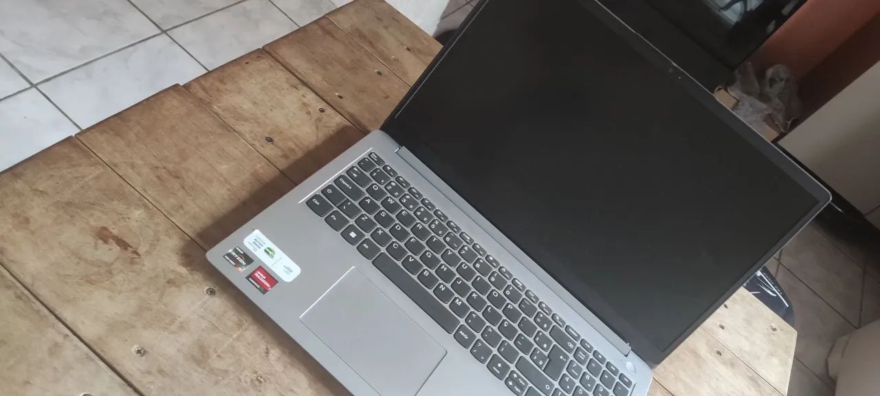 Notebook Lenovo vendo ou troco  - Foto 3