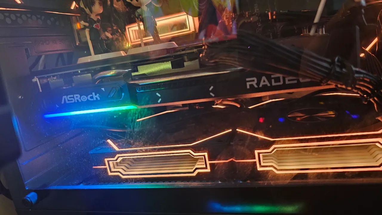 RX 9060 XT 8GB ASROCK  - Foto 2