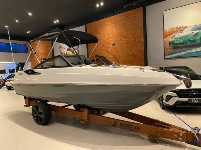 LANCHA FOCKER 212 150HP
