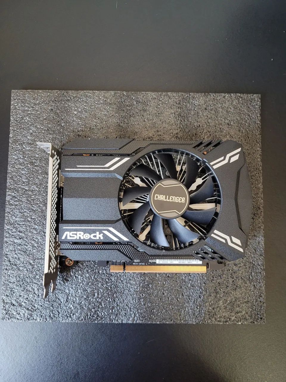 Placa de Vídeo AMD Radeon RX 6400
